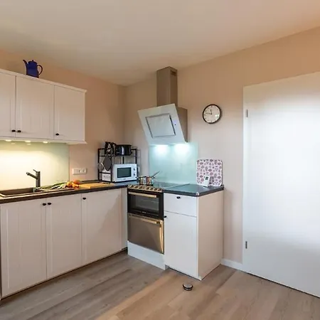 Op De Warft Apartament